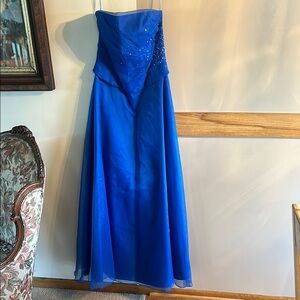 Elegant royal Blue chiffon Strapless full Prom Evening Gown dress